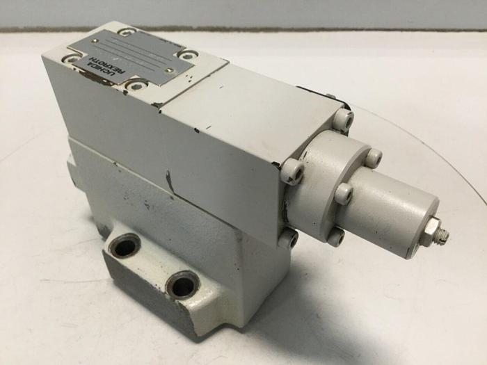 Used REXROTH Uchida Valve DRE10A0/200YMG24NZ49941 #110413
