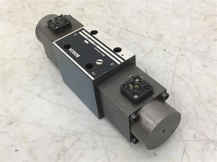 Used BOSCH Valve 0 811 404 843 Used