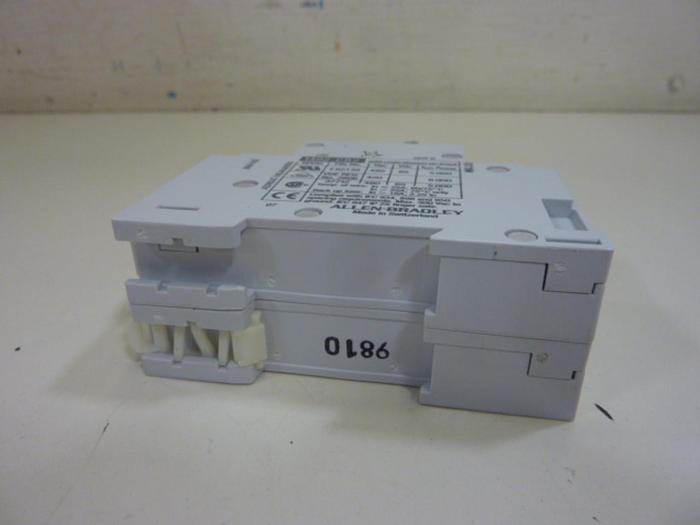 Used ALLEN BRADLEY 15 Amp Circuit Breaker 1492-CB2/H150 SER B #63757