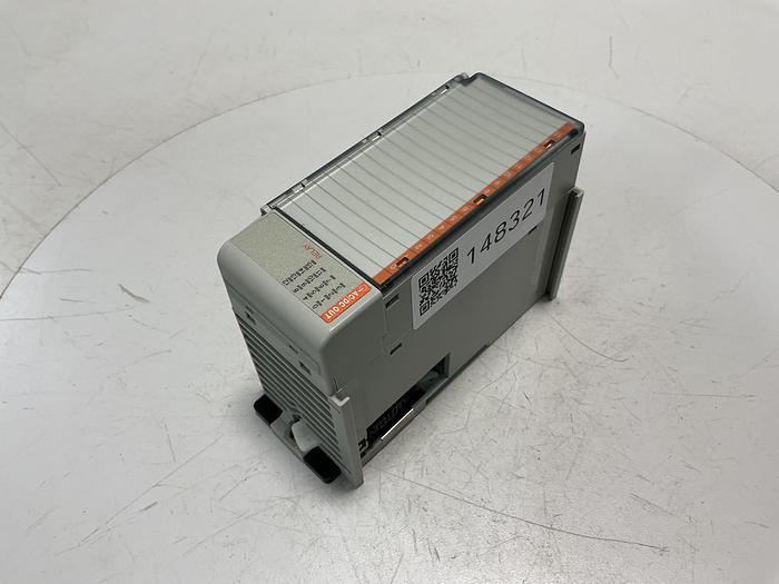Used ALLEN BRADLEY 1769-OW16 SER A