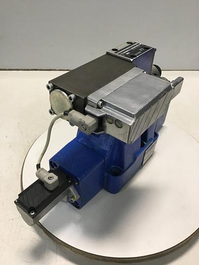 Used BOSCH Proportional Servo Valve 0 811 404 615 USED