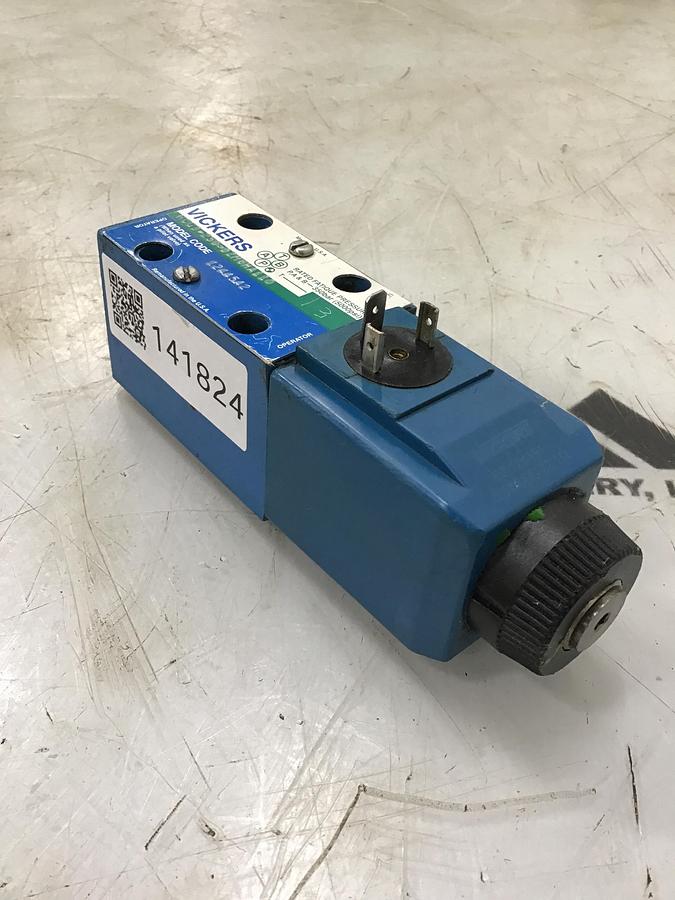 Used VICKERS KCG3250DZMUHA110 Valve Used #141824