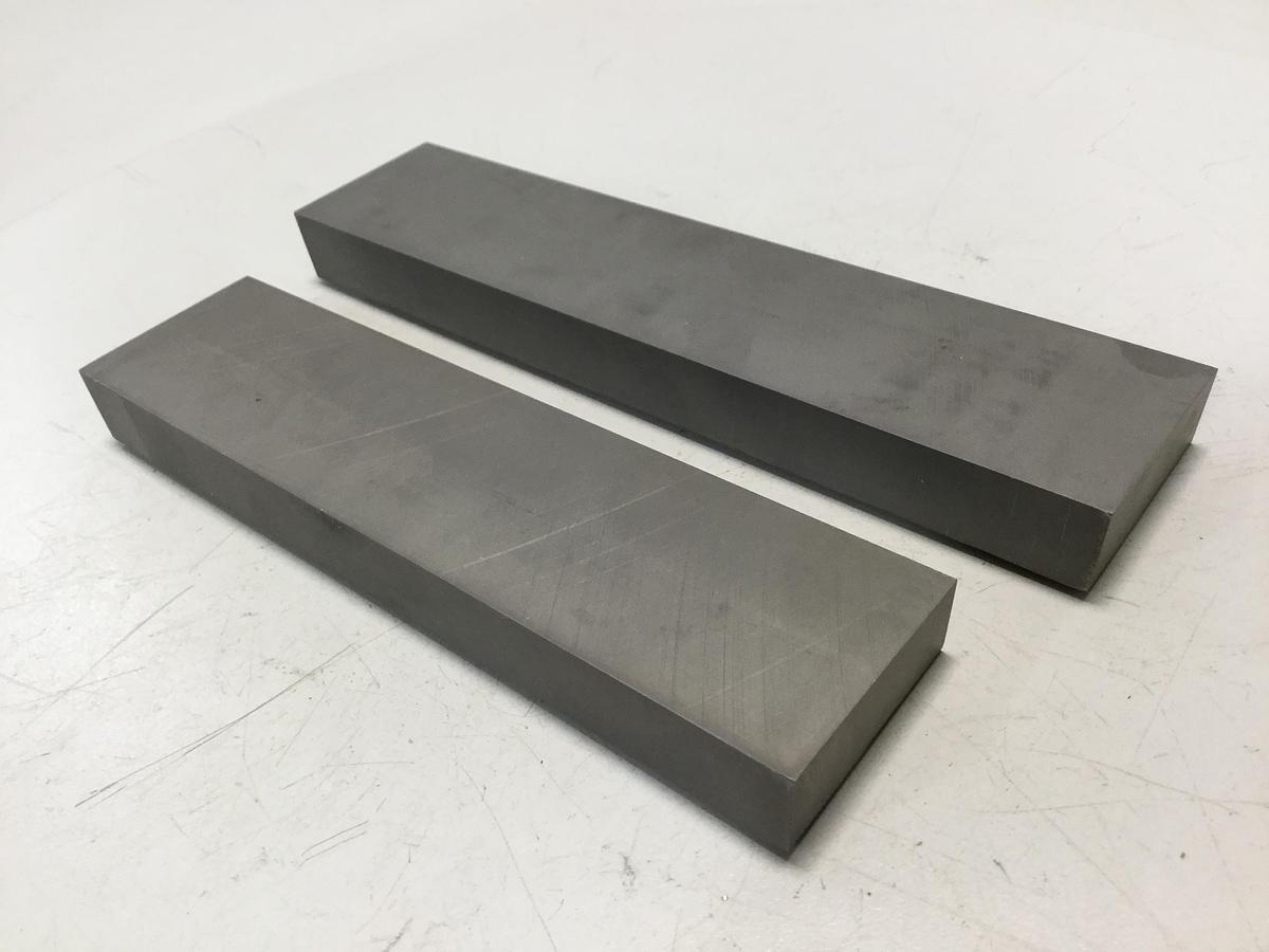 STERLING DIE BoltMaker Flat Die 2 Piece Set 4-N1-S6-903 Used