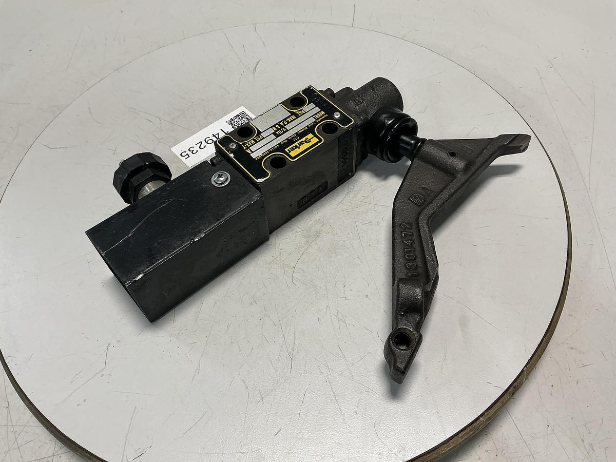 Used PARKER D1VMR4HN1075XB038