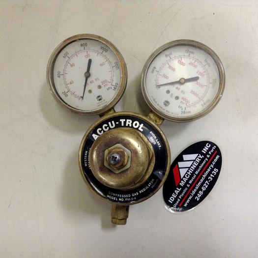 Used WESTERN Compressed Gas Regulator RM-5-4 #75343