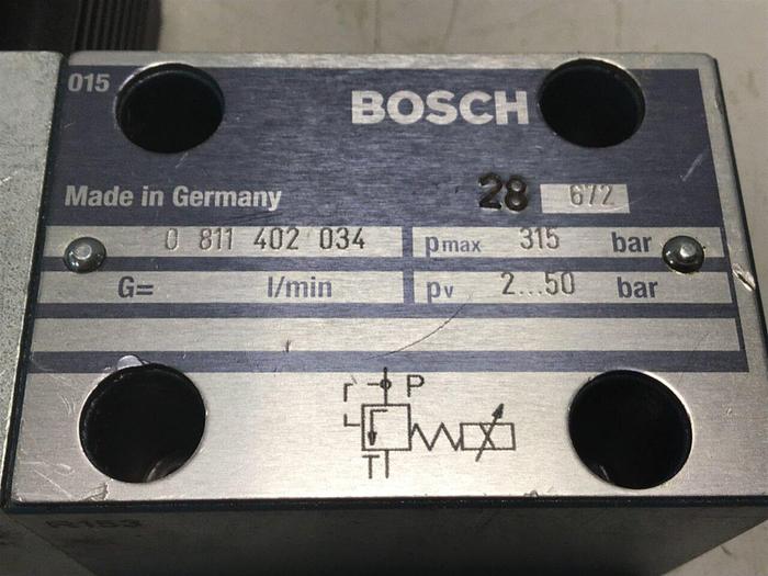 Used BOSCH Hydraulic Valve 0 811 402 034 #137794