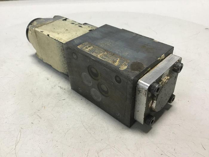 Used REXROTH Valve 4WE6Y151/AG24N9K4/5V USED