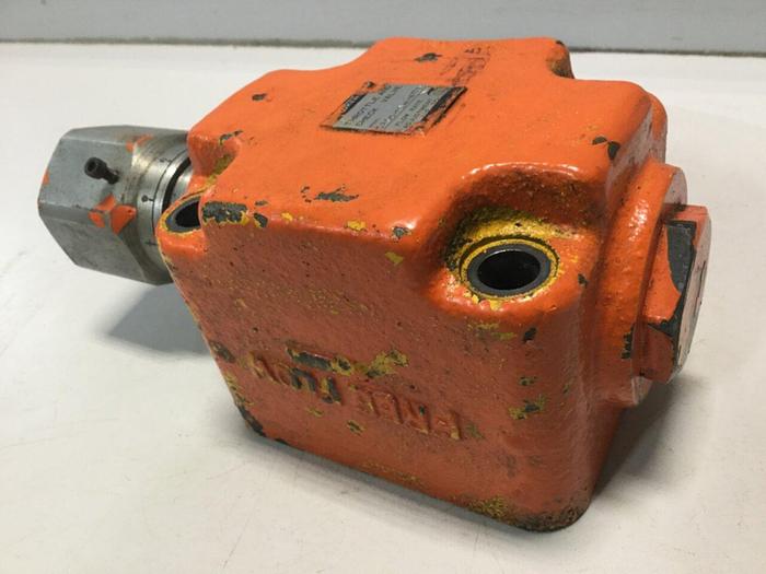 Used YUKEN Throttle and Check Valve SRCG-10-H-4111 #102658