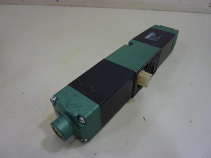 Used NUMATICS Solenoid Valve 081SS600M #61597