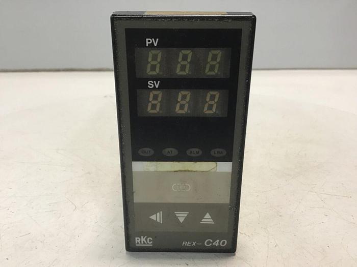 Used RKC Temperature Control REX-C400 #129634