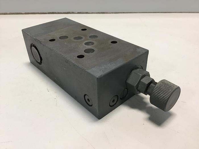 Used PARKER PRM3PA25KN32 Pressure Reducing Valve Used #145694