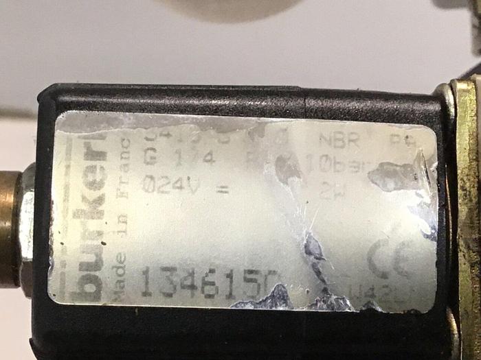 Used BURKERT Solenoid Valves & Manifold 413-G-06-0-B Used #116037