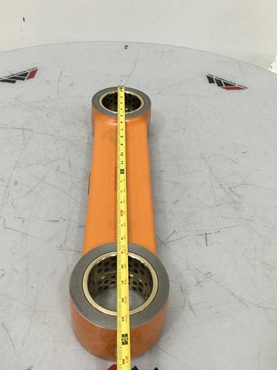 Used CINCINNATI MILACRON Toggle Link 3989614 #117330