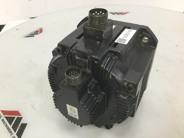 Used YASKAWA AC Servo Motor SGMD-40AWA-YR11 Used