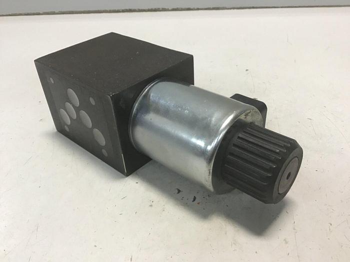 Used BOSCH Valve 9810232454 081WV10P1V1068WS024/00D51 #137638