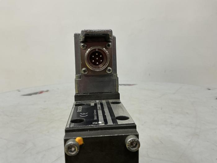 Used BOSCH 0 811 404 601