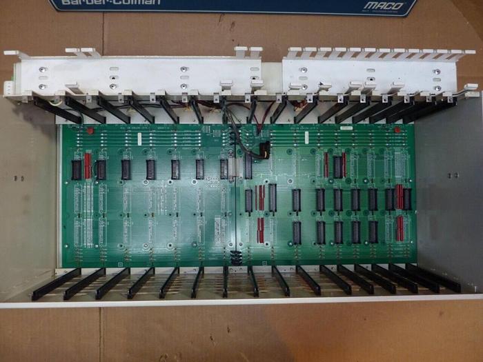 Used BARBER COLMAN Control Card Rack 4NAC-200GB-D00-B-00 #77504
