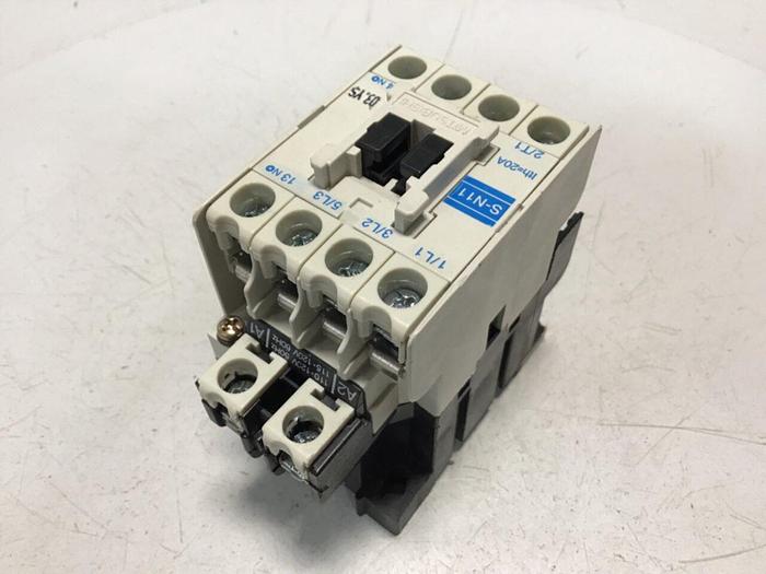 Used MITSUBISHI Magnetic Contactor S-N11 #125460