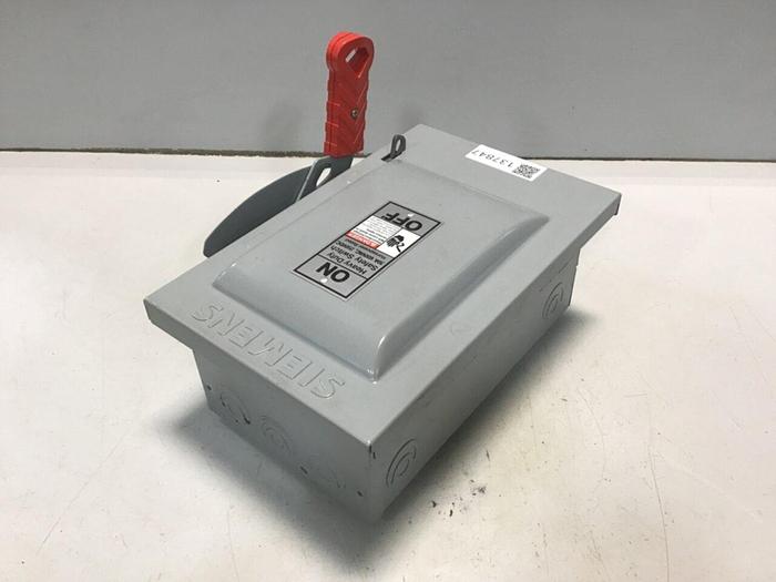 Used SIEMENS 30 Amp Safety Disconnect Switch HNF361 VBII #137847