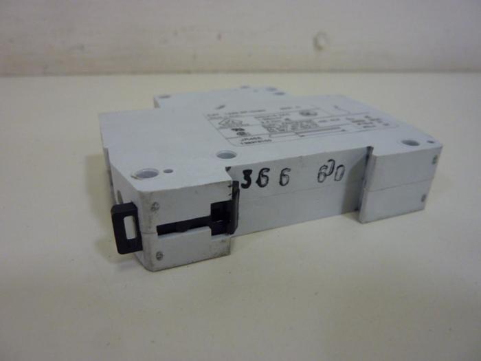Used ALLEN BRADLEY 6 Amp Circuit Breaker 1492-SP1D060 SER C #55558