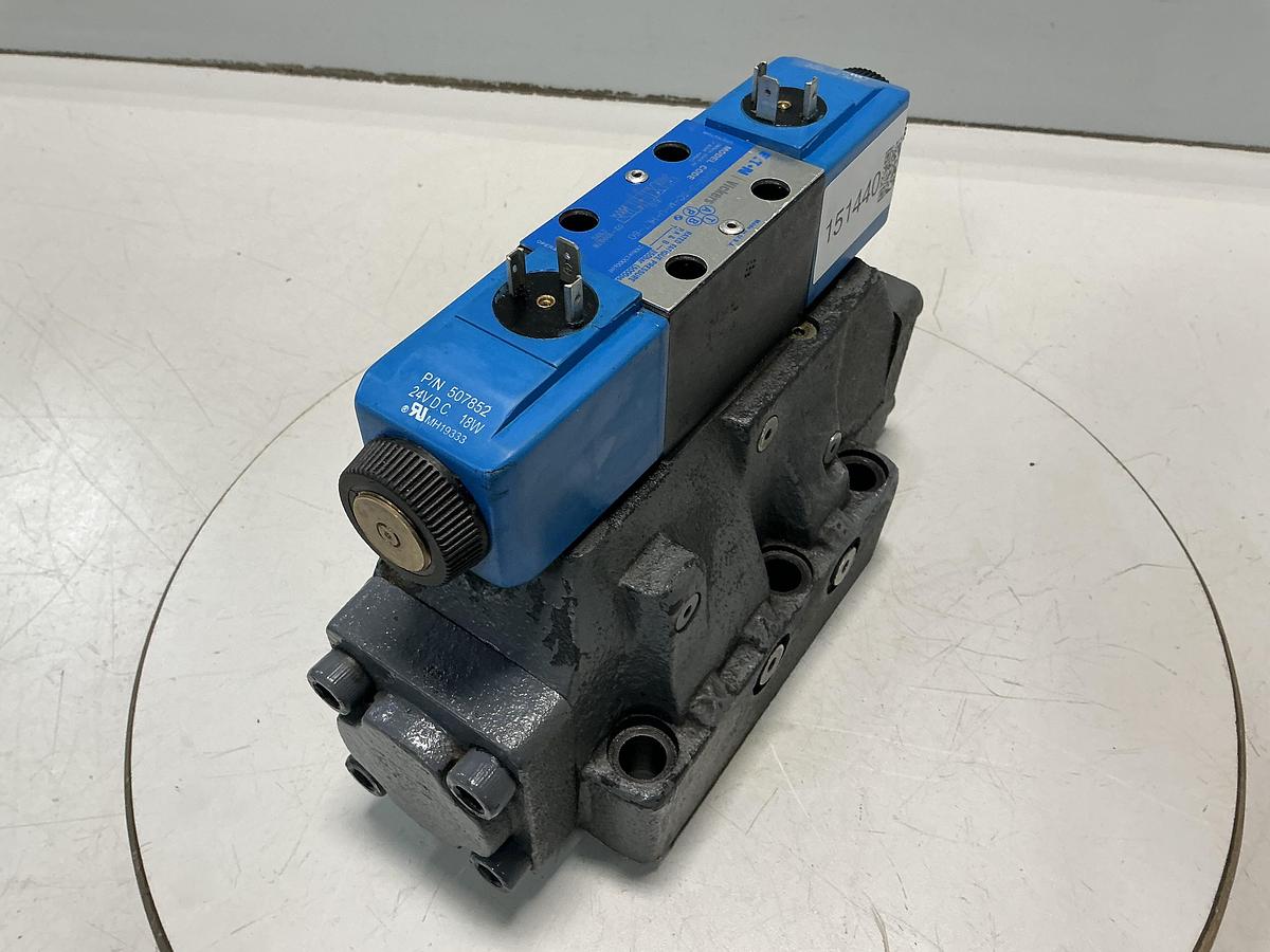 Used VICKERS DG4V-3-6C-M-U-HL7-60