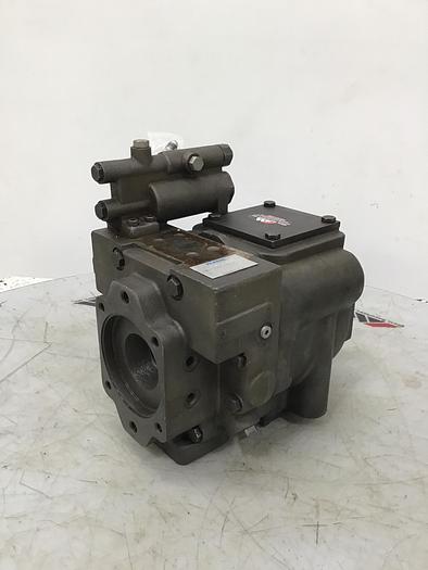 Used VICKERS Hydraulic Pump PVE62QI35V30AR Used #143875