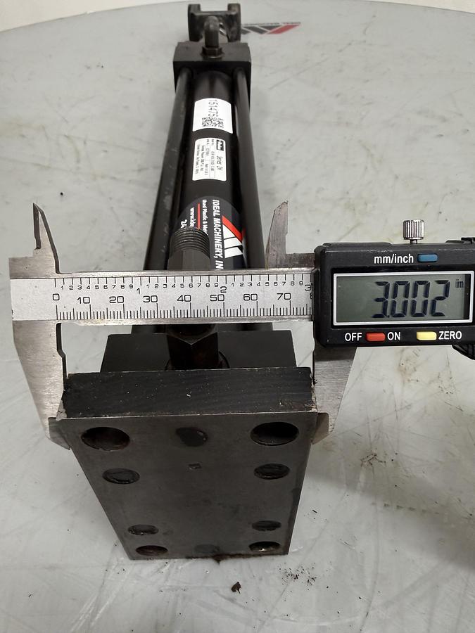 Used PARKER 02.00 H2HLTS182A 12.000