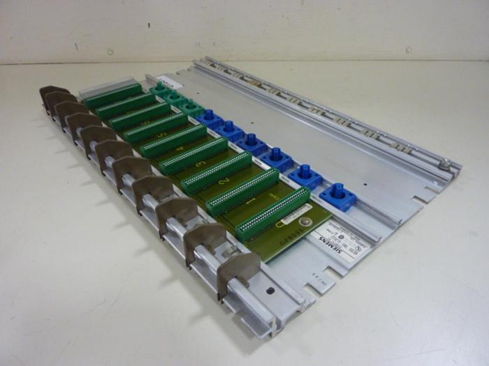 Used SIEMENS Slot Rack 6ES5 701-1LA12 #51351