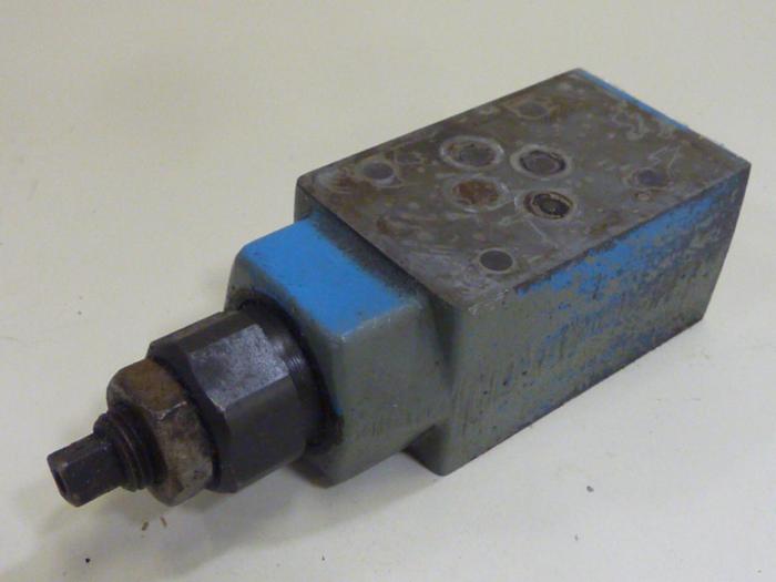 Used VICKERS Relief Valve CVGC 3 W 125 10 #65641