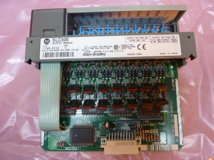 Used ALLEN BRADLEY Output Module 1746-OV16 SER C #35324