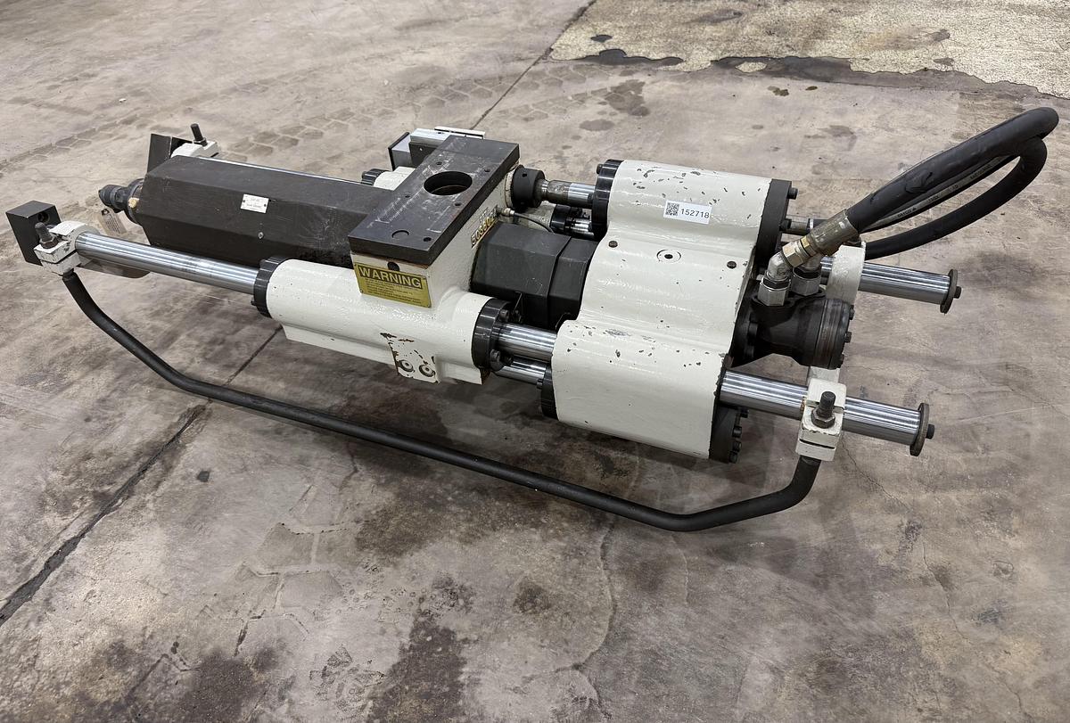 Used CINCINNATI MILACRON VSX 85 2.27 INJECTION UNIT