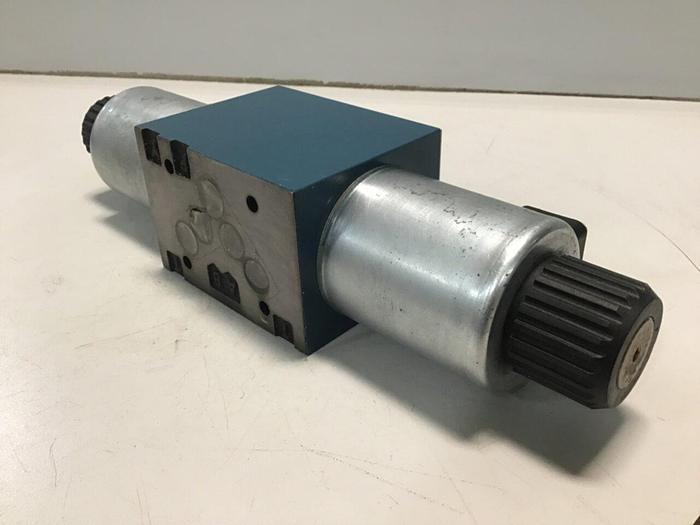 Used BOSCH Valve 0 810 001 700 #115829