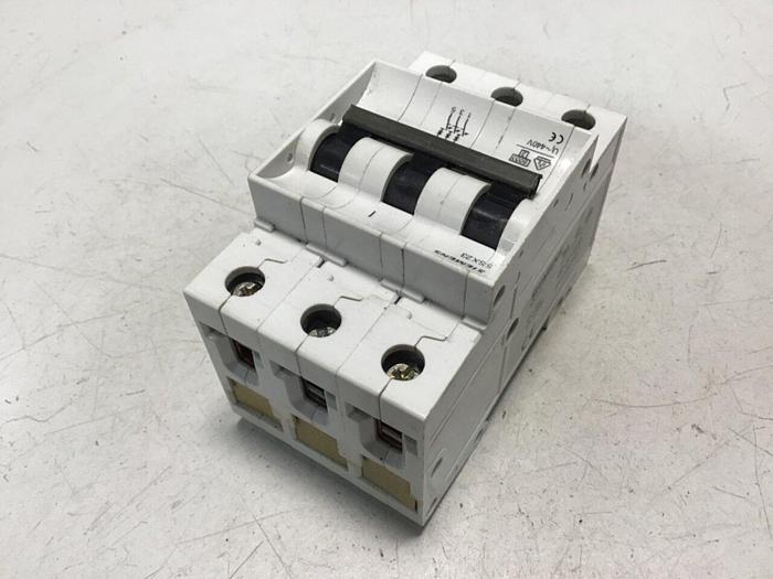 Used SIEMENS Circuit Breaker 5SX23C25 #122604