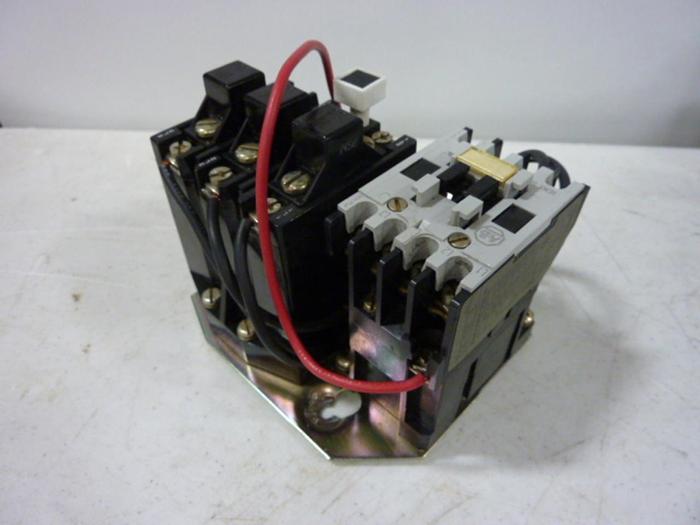 Used ALLEN BRADLEY Contactor 509-TOD SER B #58018