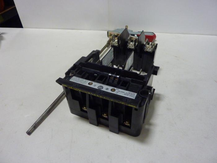 Used ALLEN BRADLEY 30 Amp Disconnect Switch 1494V-DS30 SER A #57408