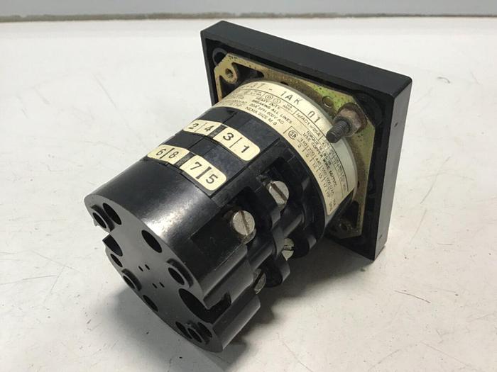 Used SIEMENS Rotary Switch 3LB3 237-1AK Used #120087