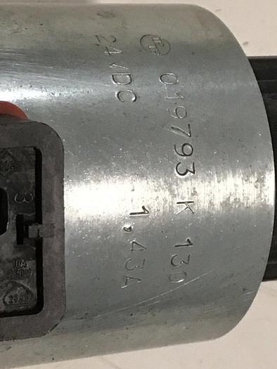 Used REXROTH Valve 4WE10U33/CG24N9K4 #134397