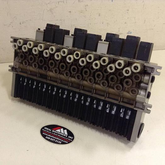 Used SMC Solenoid Valves w/ Manifold Assembly NVFS2600-5FZ #76618