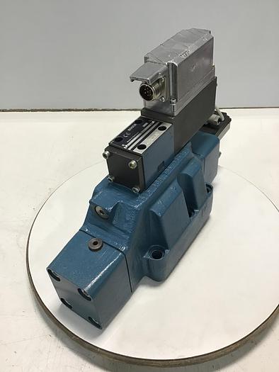 Used BOSCH Servo Valve 0 811 404 434 Used #145658