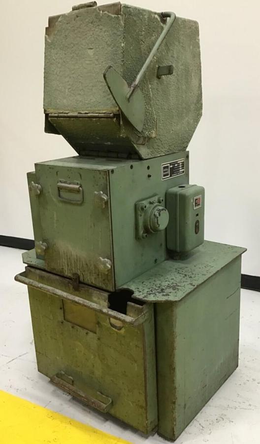 Used MITTS & MERRILL 7.5 HP Grinder Granulator 10X12 MM Used