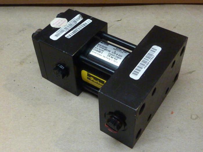 Used PARKER Cylinder 40  HHH MITNS19M #32377