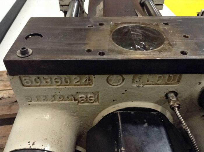 Used CINCINNATI MILACRON 2.27 Oz Injection Unit VV55-2.27 / IU Used