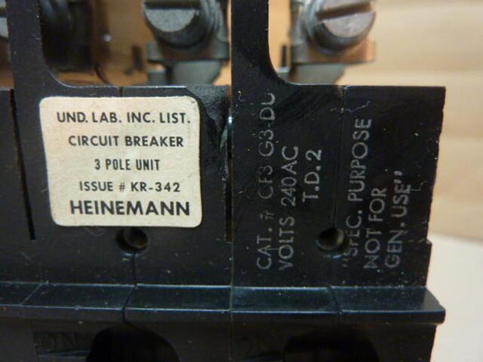HEINEMANN 15 Amp Circuit Breaker CF3-G3-DU #31214