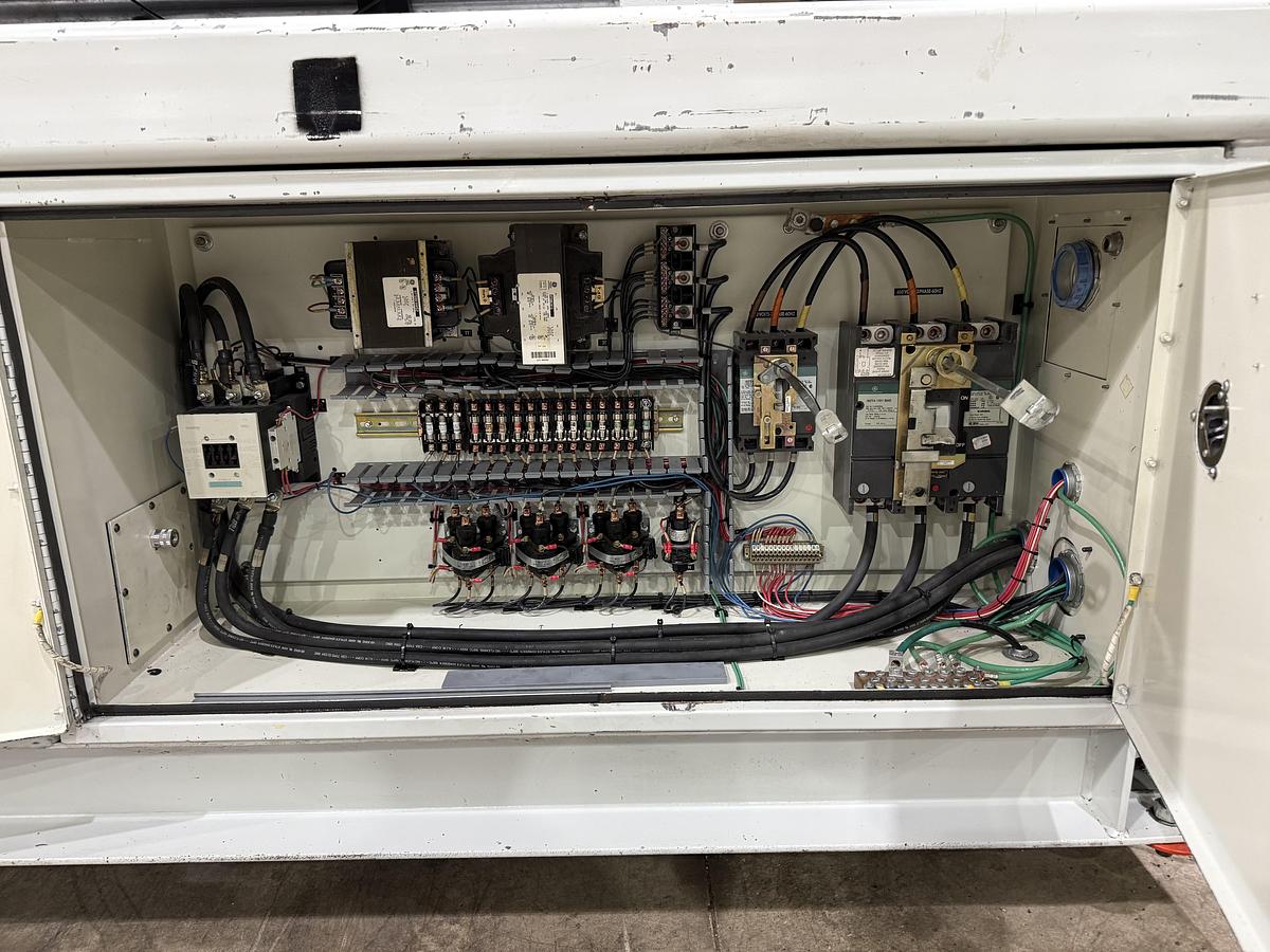 Used Demag 650HT2800