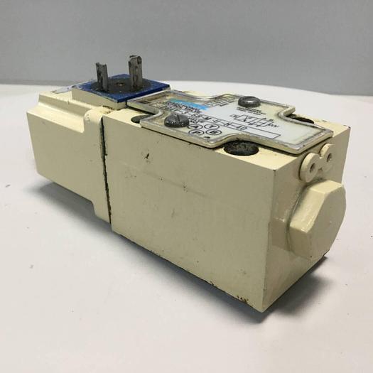 Used VICKERS Directional Control Valve DG4V36BMUH40 #91597