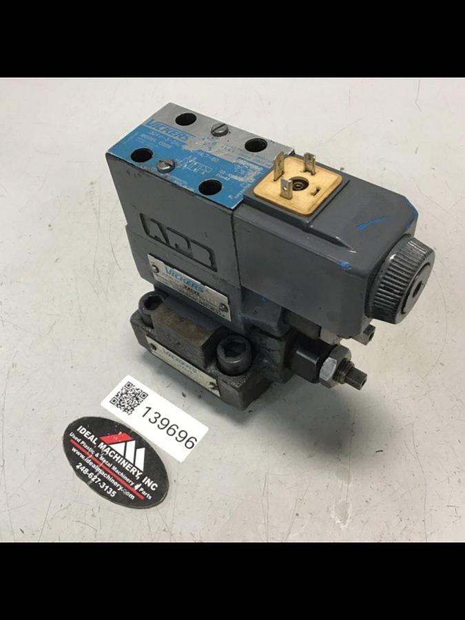 Used VICKERS Valves DG4V-3-2AL-M-U-HL7-60 USED