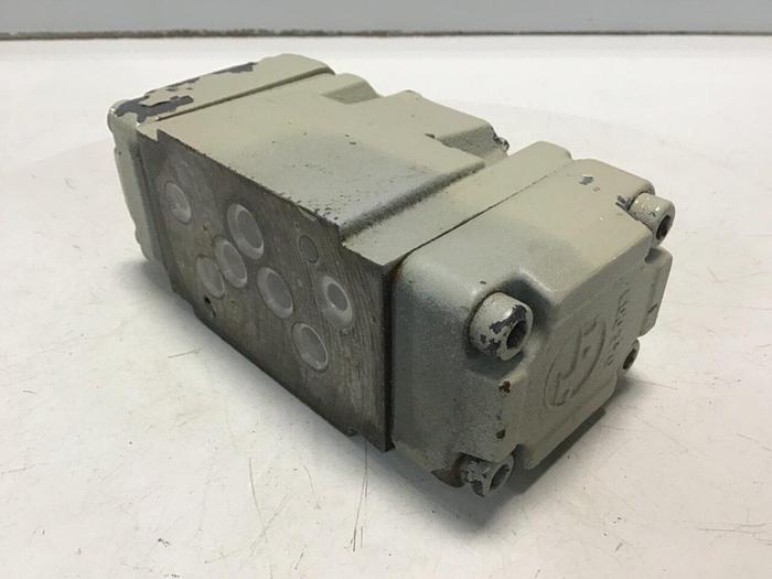 Used REXROTH Valve 4WEH10E40/6AG24N9K4 #137926