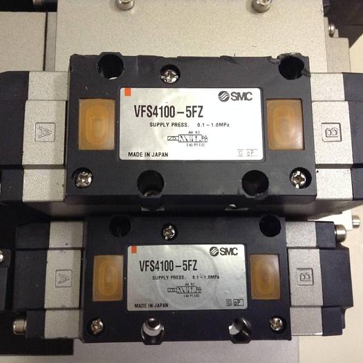 Used SMC Control Block w/ Valves VFS4100-5FZ #70749