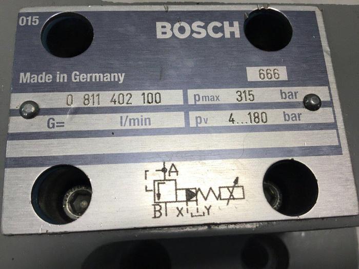Used BOSCH Valve 0 811 402 100 Used
