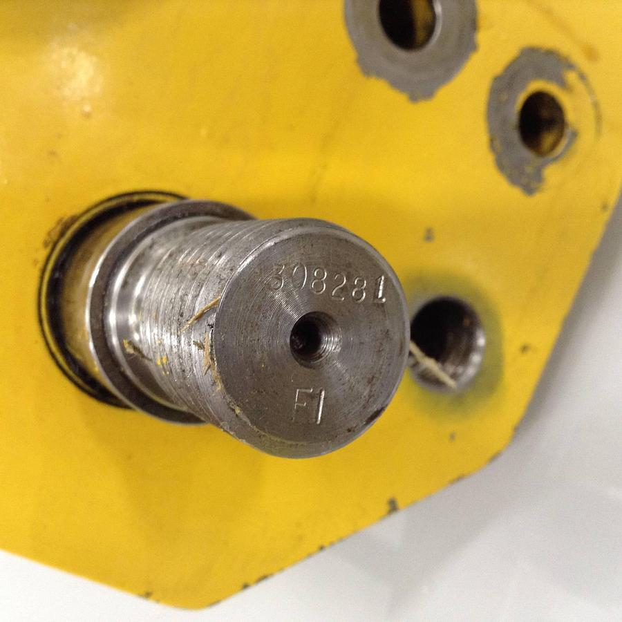 Used Van Dorn 308216 / 44528J Ejector Box Clamp Assembly Used #89574